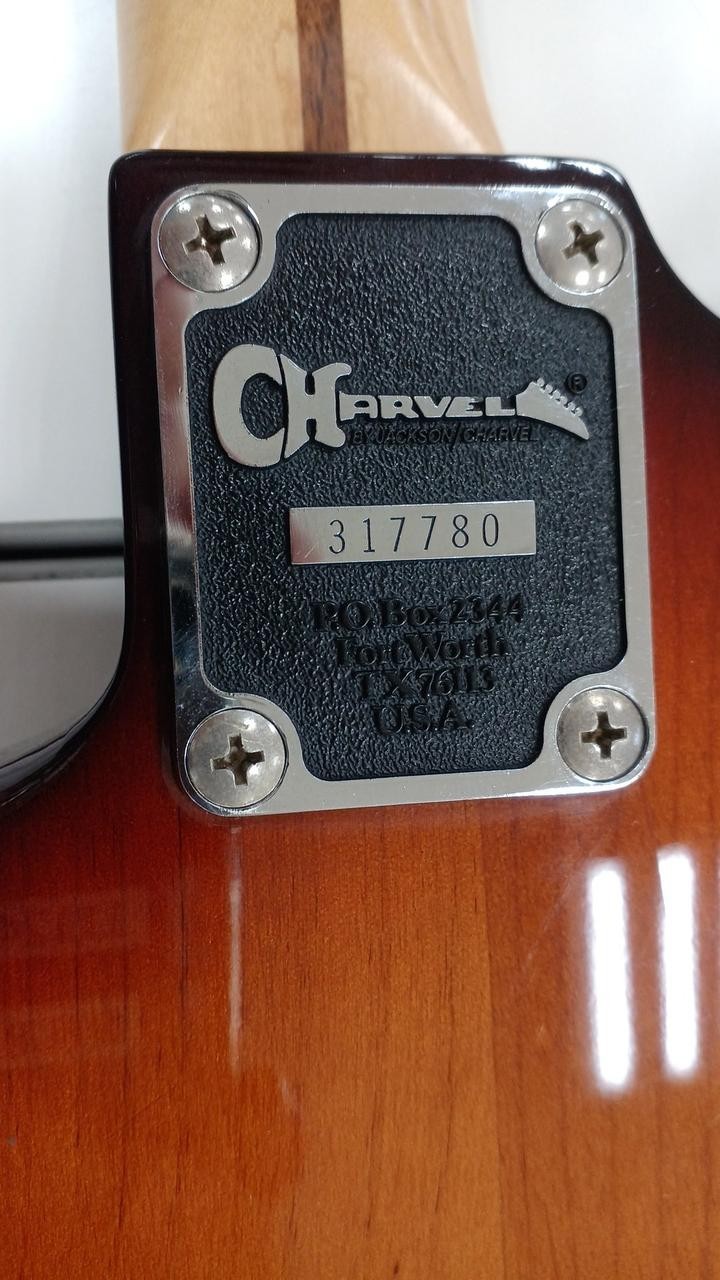 [Charvel] CST-050 Sunburst Made in Japan ST Type Solid Body Electric Guitar