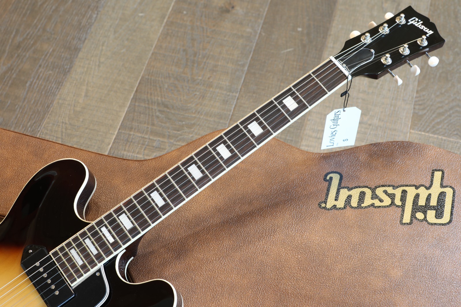 Unplayed! 2024 Gibson ES-330 Semi-Hollow Electric Guitar Vintage Sunburst + OHSC
