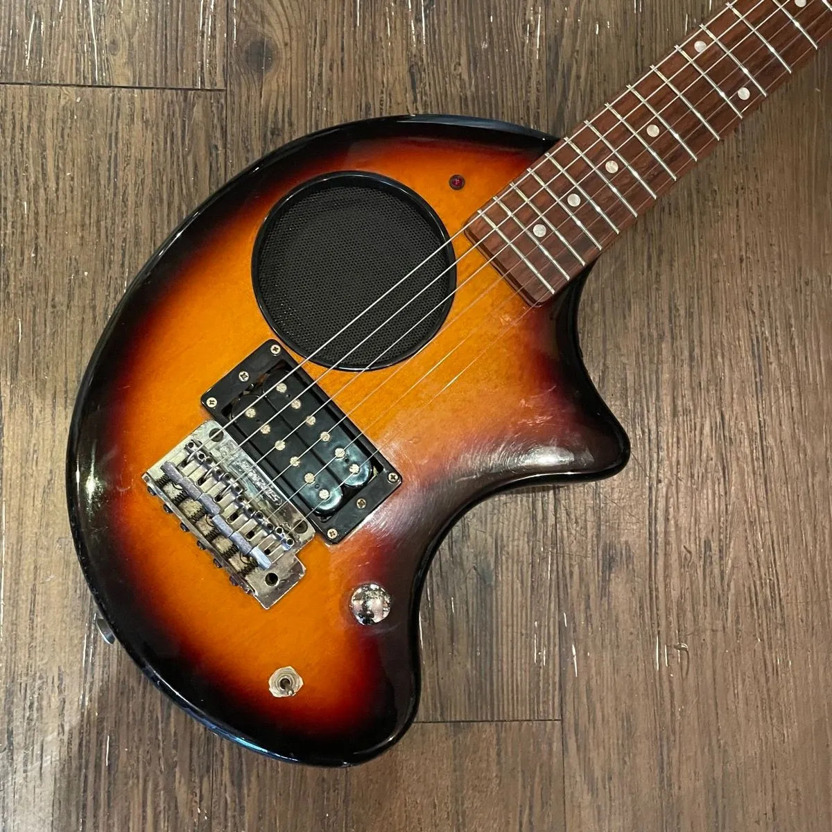 Fernandes ZO-3 Electric Guitar with Built-in Amplifier