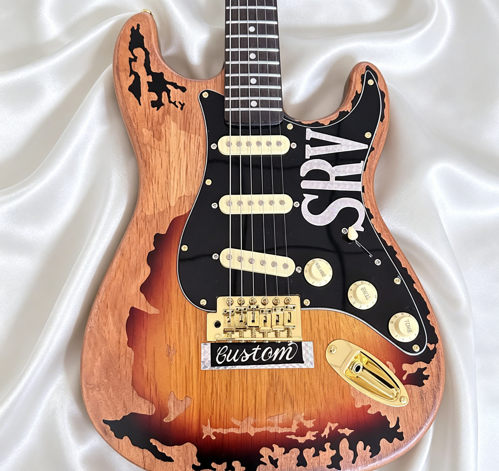 Relic SRV Electric Guitar Stevie Ray Vaughan Tribute ST Electric Guitar