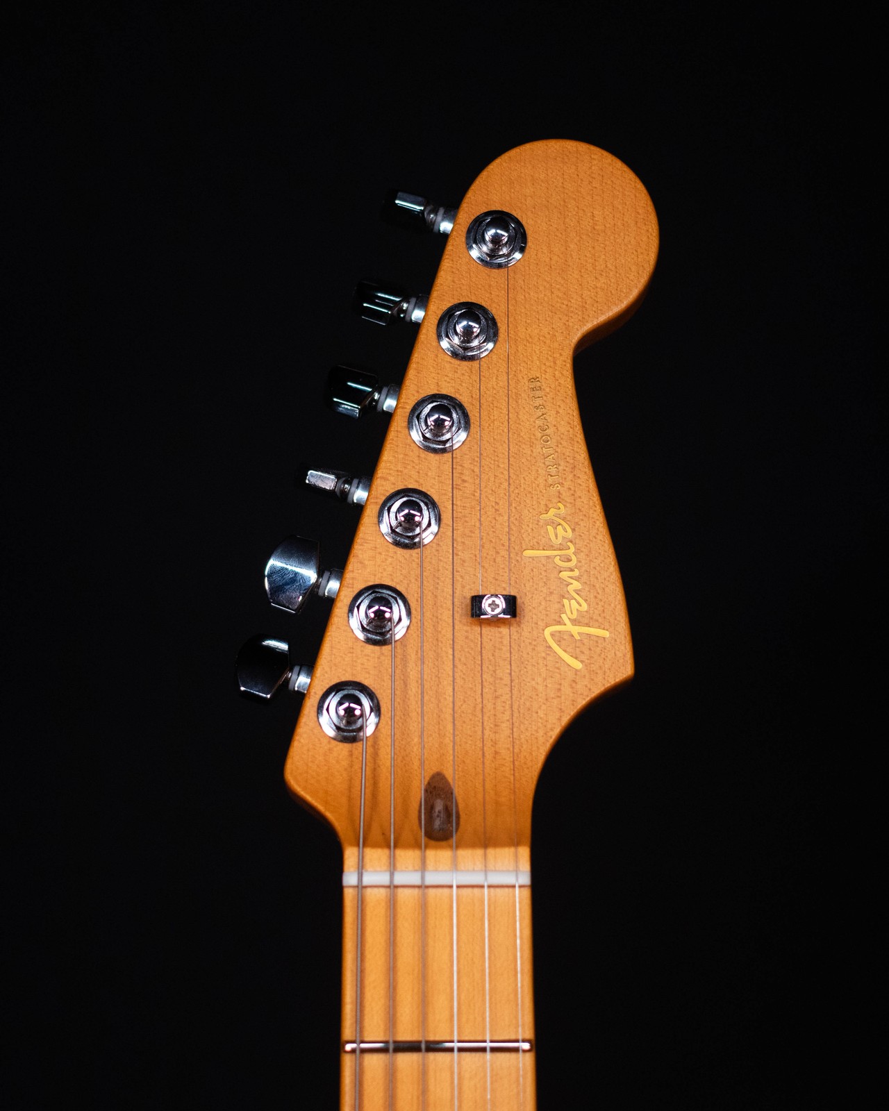 Fender American Ultra II Stratocaster, Maple FB, Avalanche