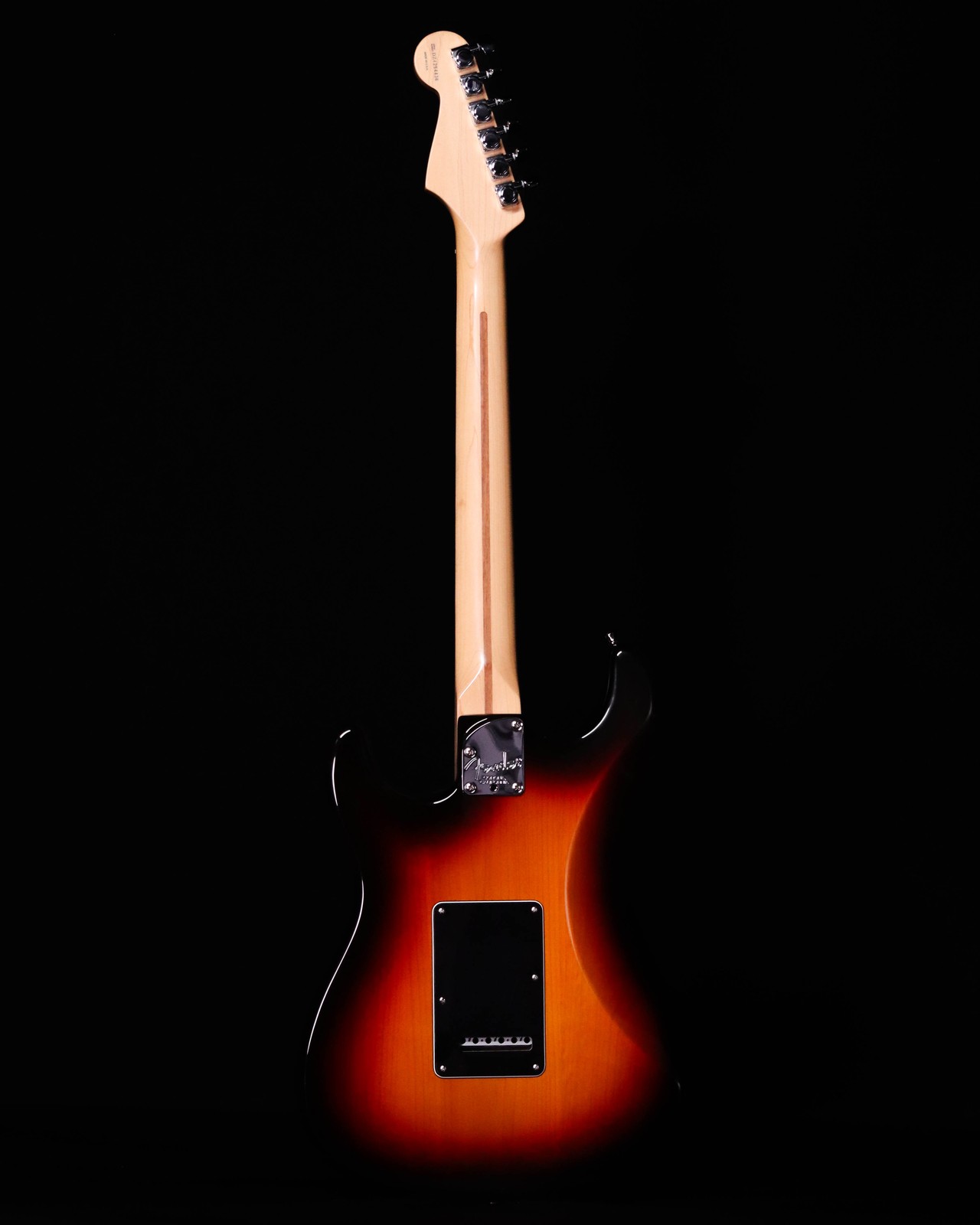 Fender American Deluxe Stratocaster, 3 Color Sunburst, 2005 – USED
