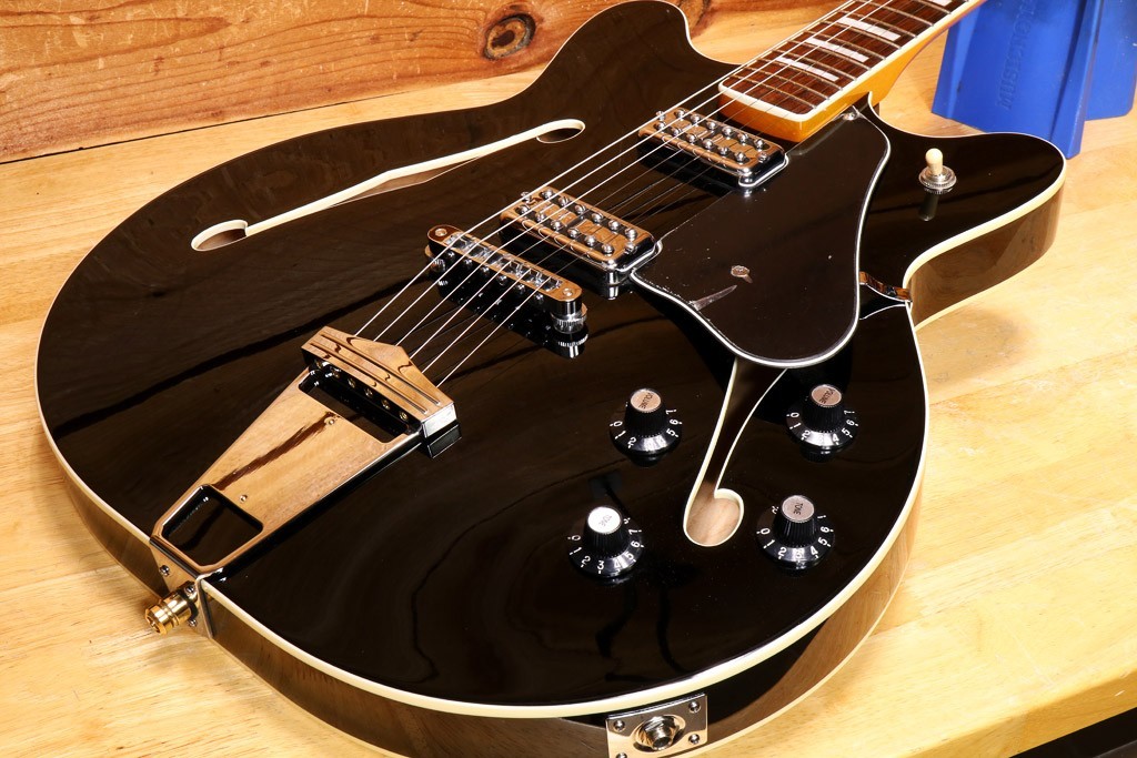 Fender Modern Player Coronado II Semi-Hollow Body Guitar 2014 – Black 07630