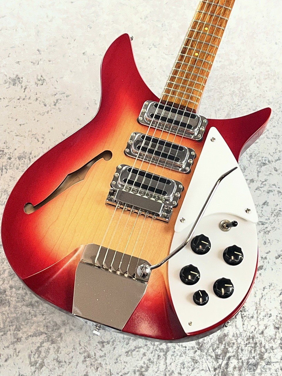 Rickenbacker Model 1996 AFG -Amber Fireglo-2006 USED With Hard Case w/tracking