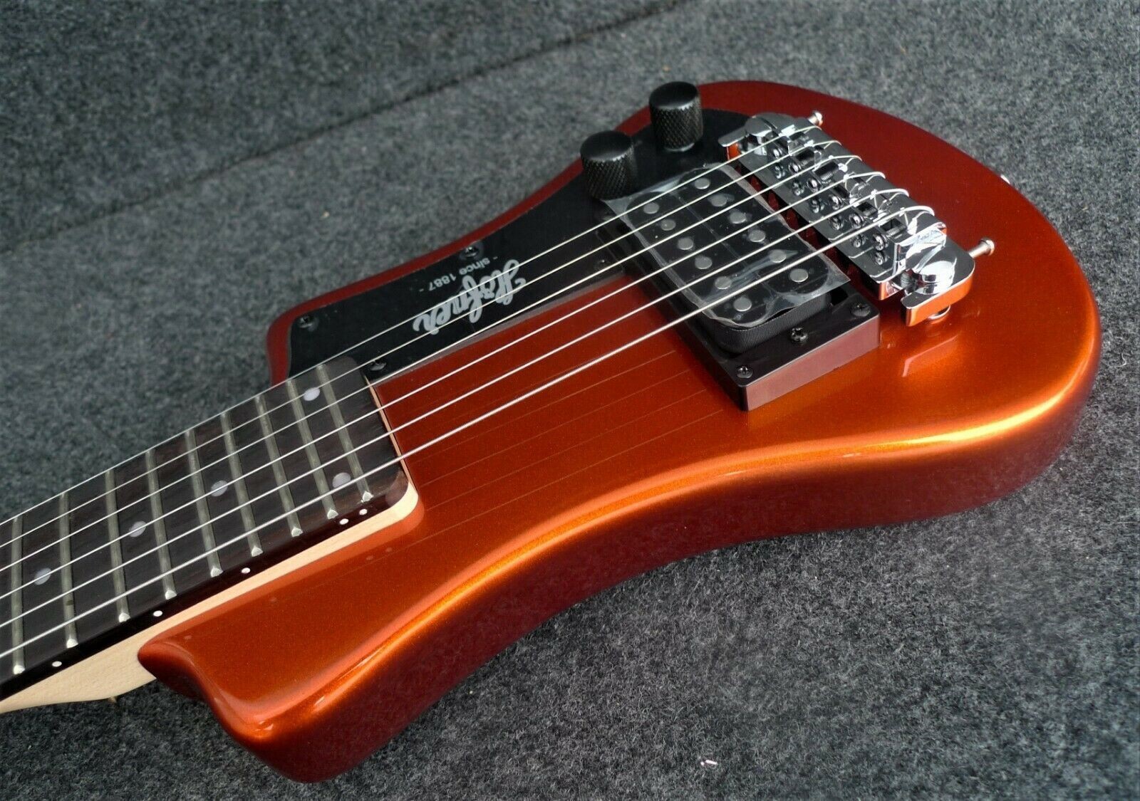 HOFNER HCT-SH-MO SHORTY TRAVEL Electric Guitar METALIC ORANGE with Gig Bag