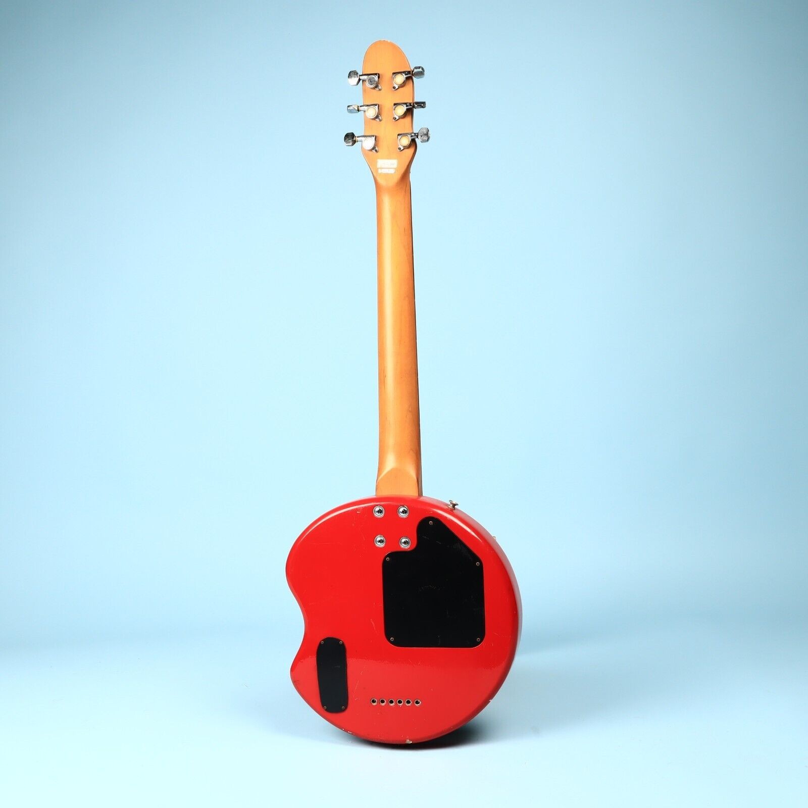 Aria Goal-iii Soccer Ball Red Electric “Football” Built In Speaker Guitar
