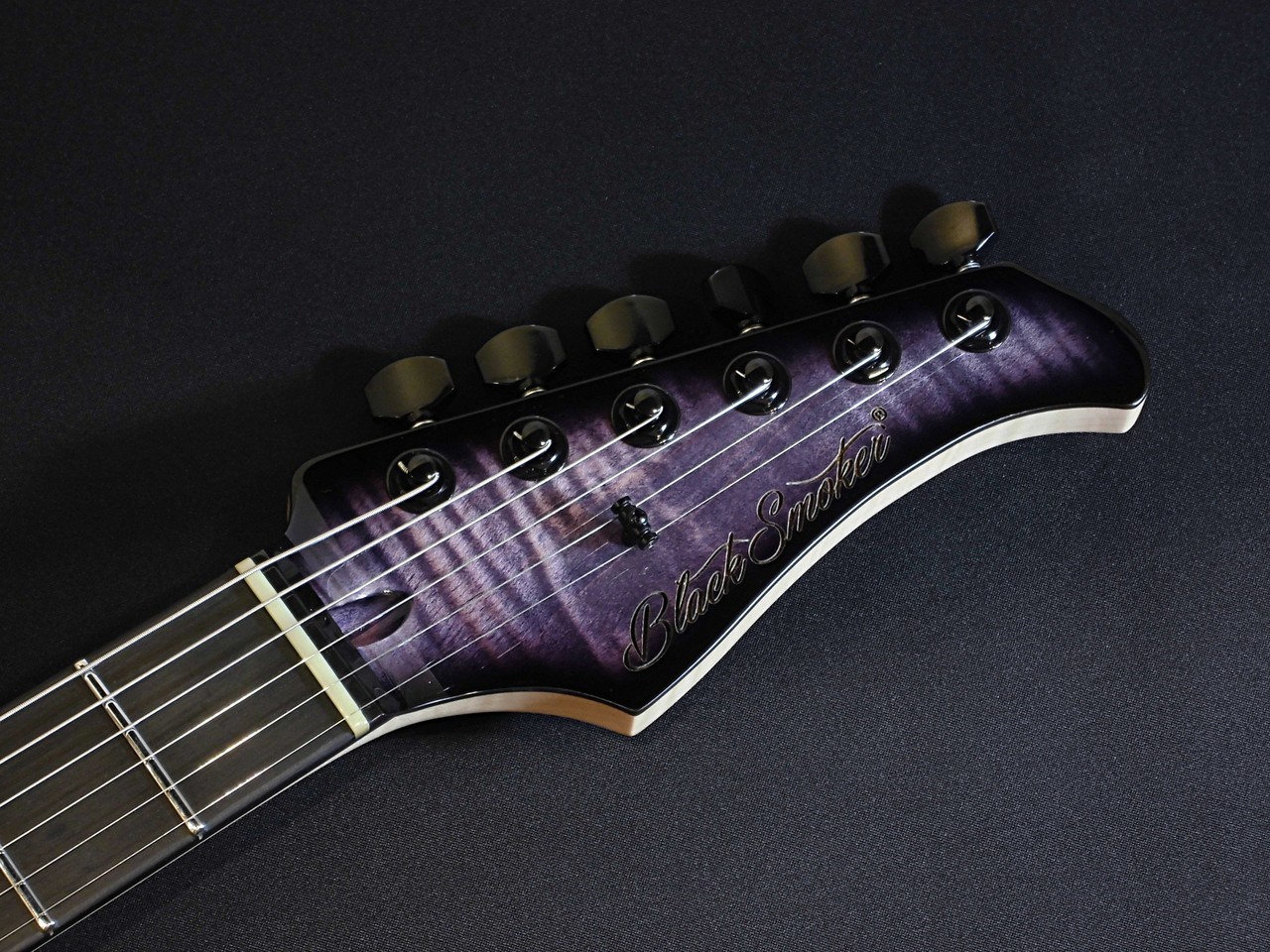 Black Smoker Futura-SV SSH 4A Flame Maple Top Purple Burst MH 3.83kg Excellent w