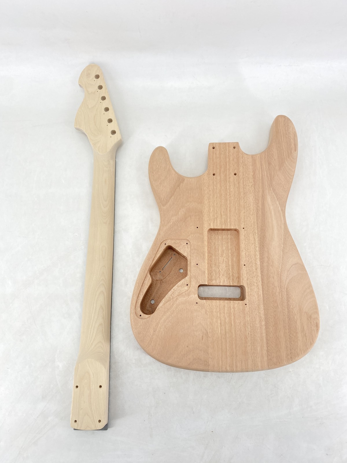 Electric Guitar Kit Mahogany DIY Guitar Kits with hardward Best Gift New
