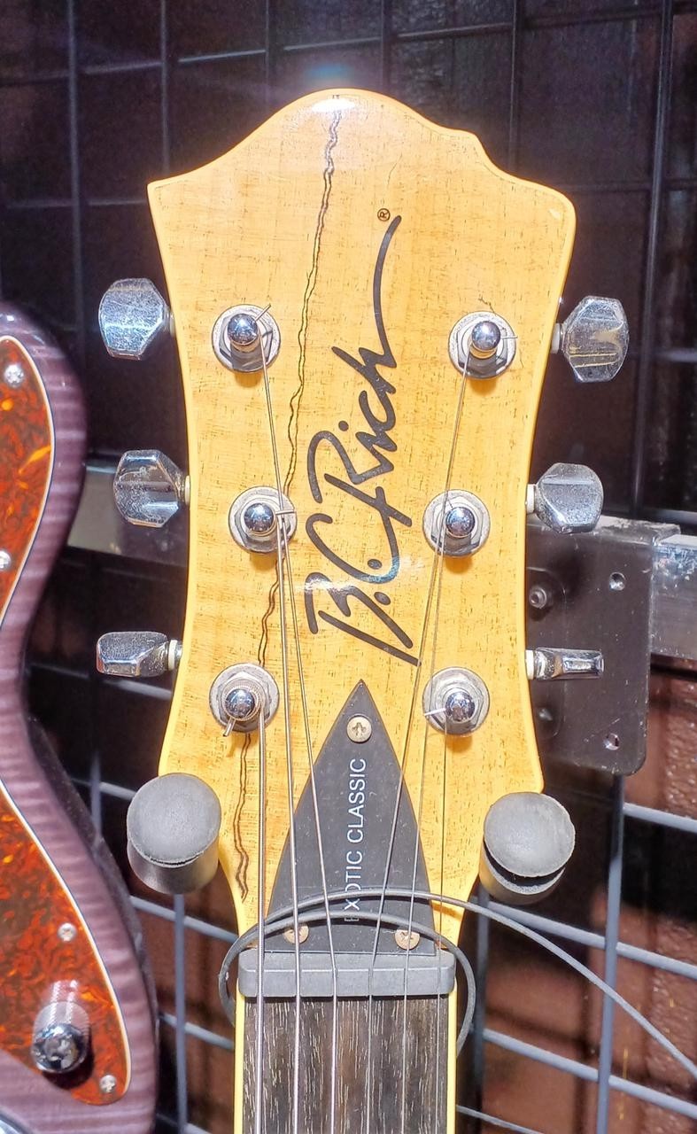 [B.C.Rich] Mockingbird Exotic Classic Electric Guitar Shipping From Japan Used