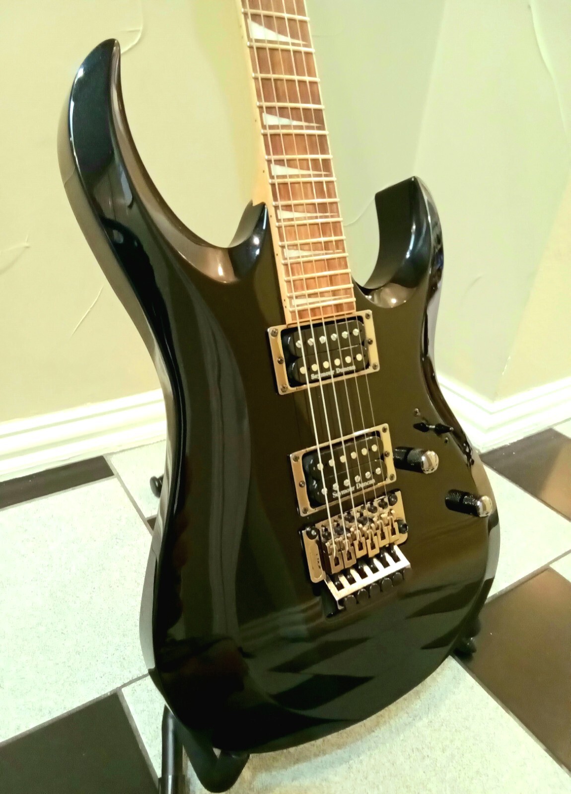 2013 Cort X Custom Electric Guitar Seymour Duncan Pickups Double Locking Tremolo