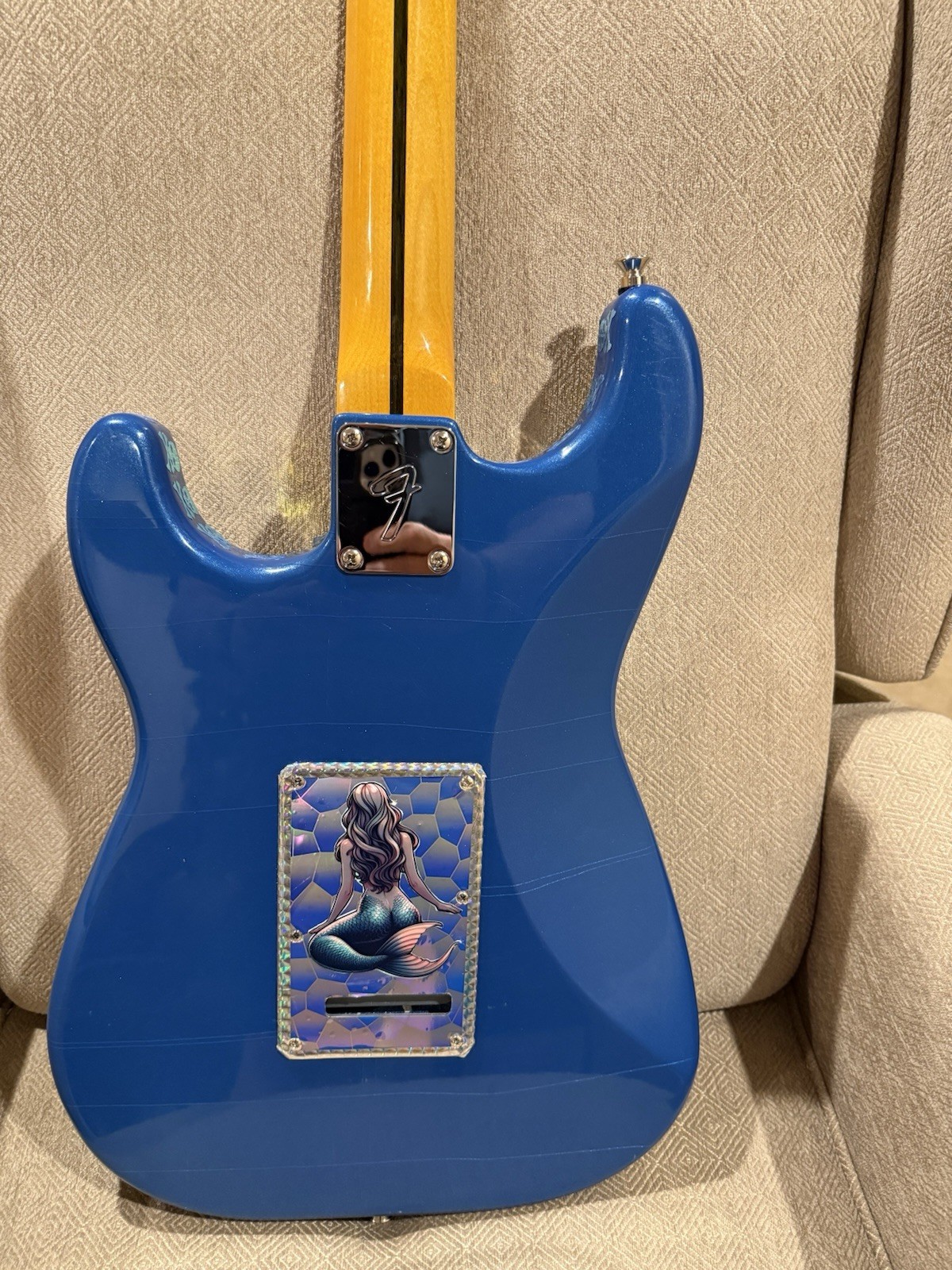 Stratocaster Electric Guitar W/Fender S-1 Switch, Locking Tuners And Gig Bag