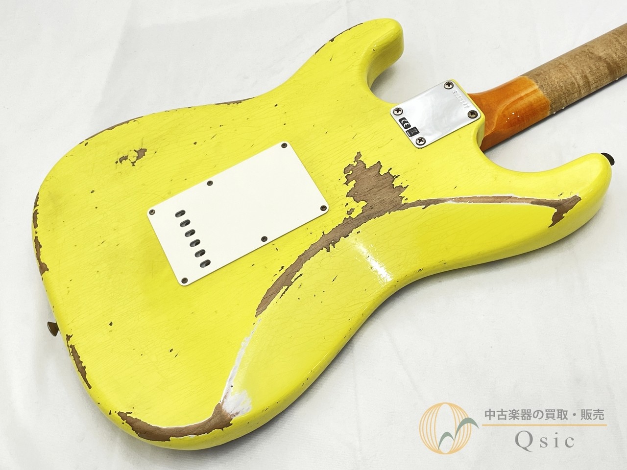 Fender 1961 Stratocaster Heavy Relic Graffiti Yellow 2022 Used Electric Guitar
