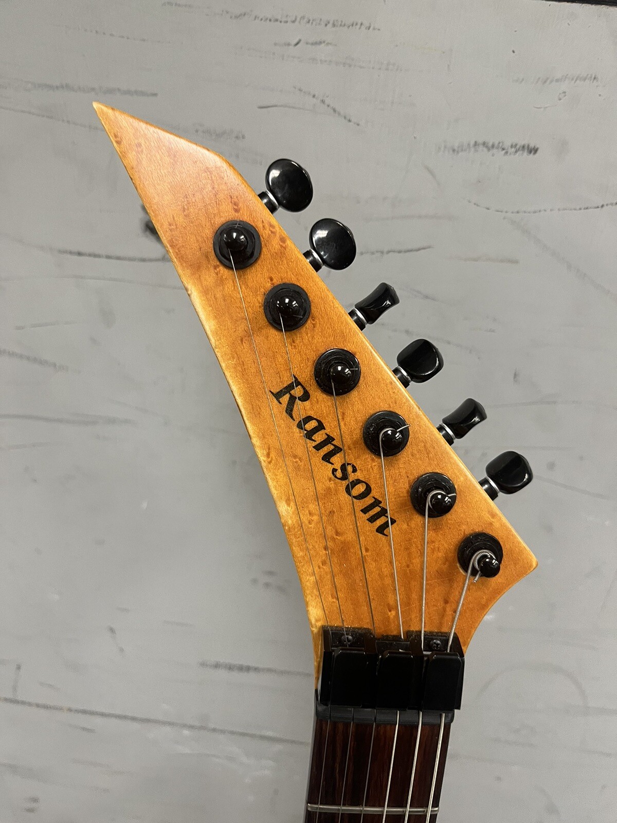 Dan Ransom 6 String Custom Rare Left Handed Electric Guitar Used Works Great