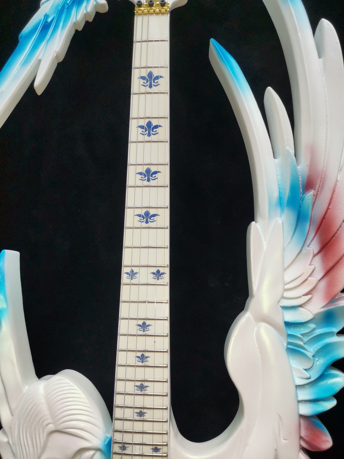 Angel Wing Electric Guitar, Quilted Maple Top, Alnico 5,Double Locking Tremolo