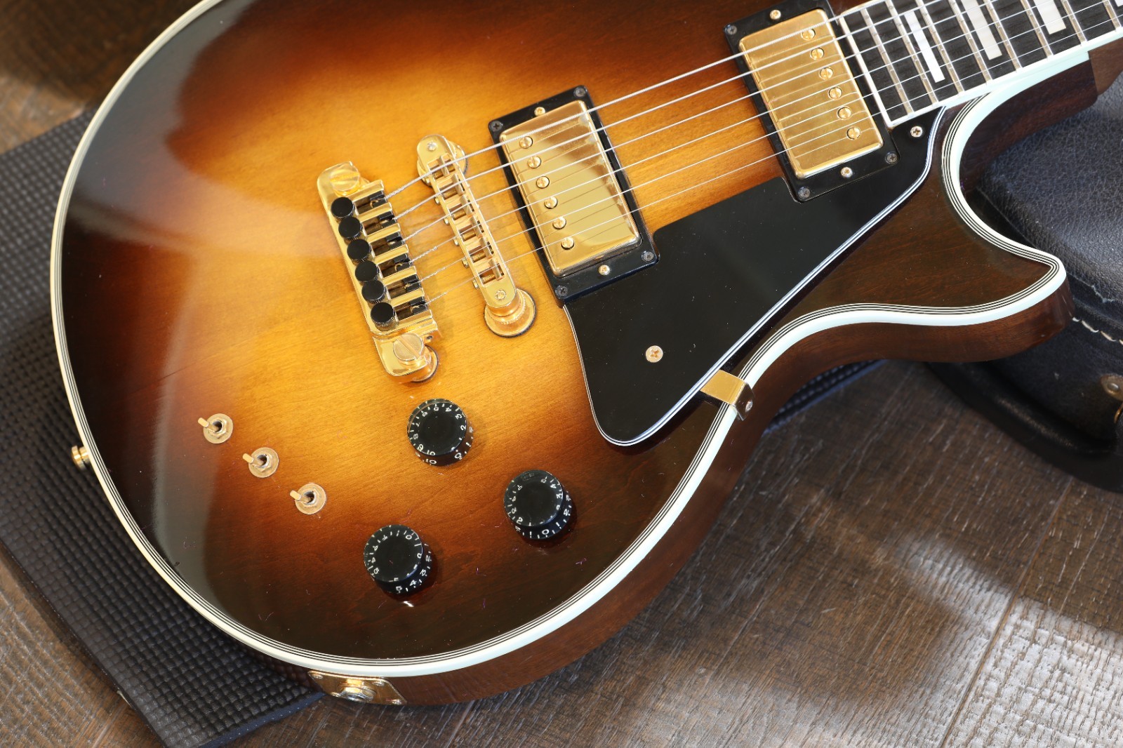 Case Queen! 1979 Gibson Les Paul Artist Electric Guitar Antique Sunburst + OHSC