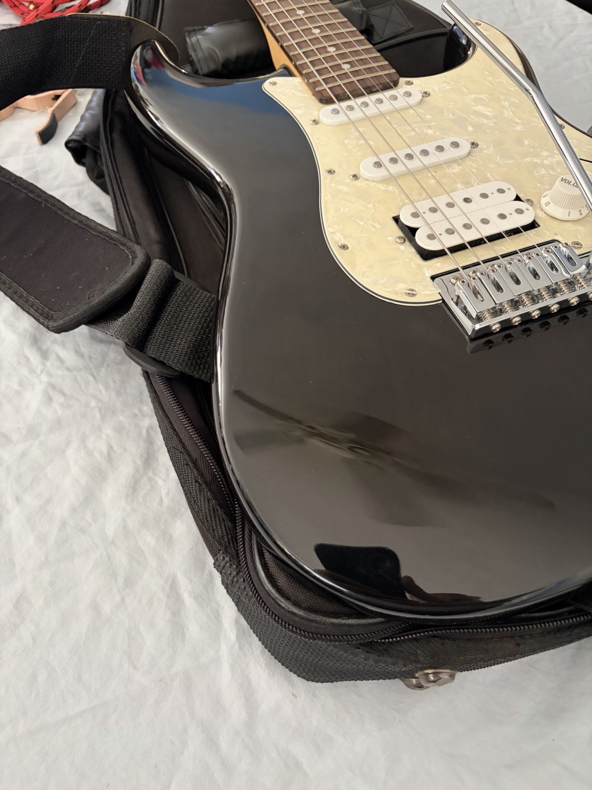 Ashland by Crafter Black & MOP Strat Style Electric Guitar UNUSED in Case & More