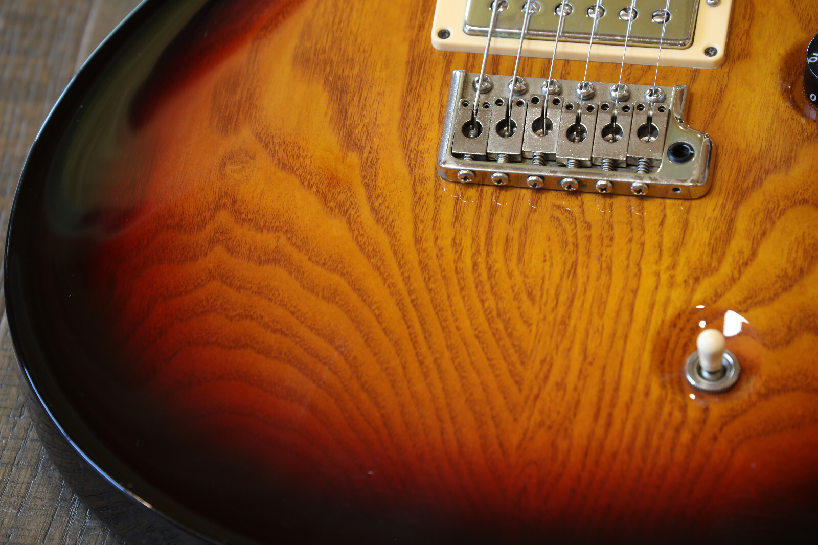 1998 PRS Swamp Ash Special Electric Guitar 3-Tone Sunburst HSH + OHSC