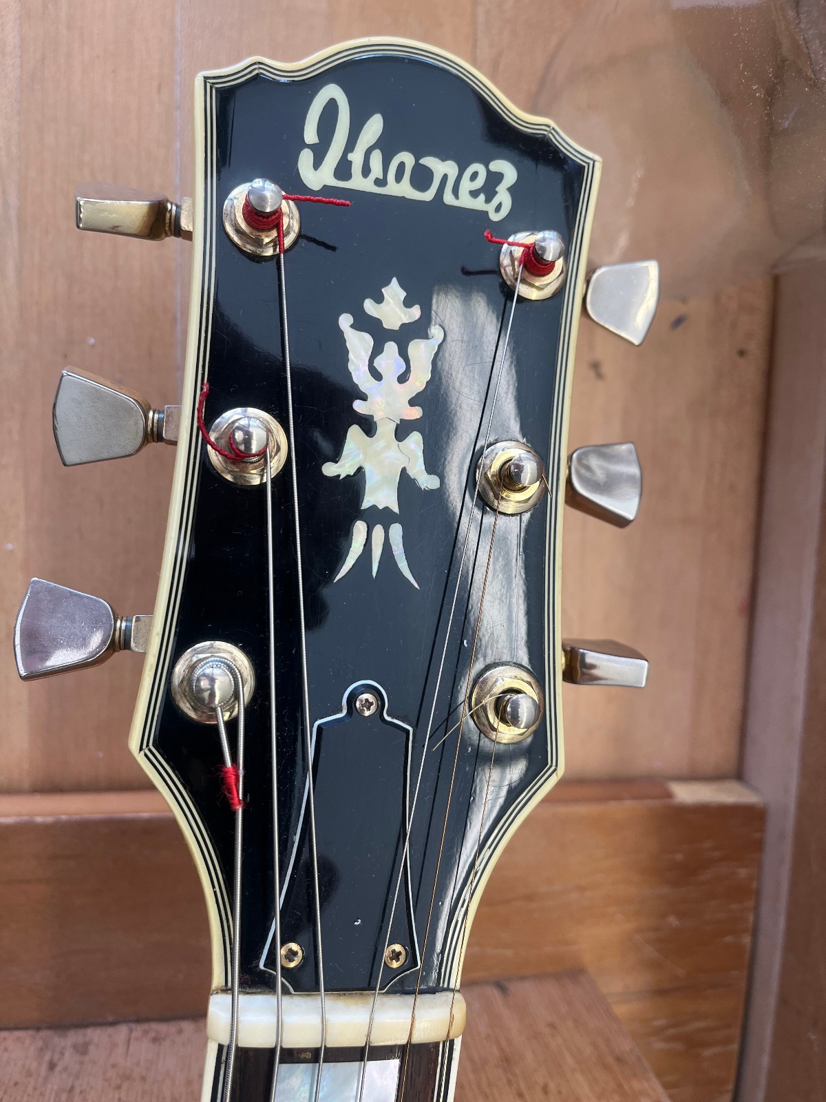 Archtop Hollowbody guitar L4C / ES-175 style ’77 Ibanez 2455 Lawsuit era