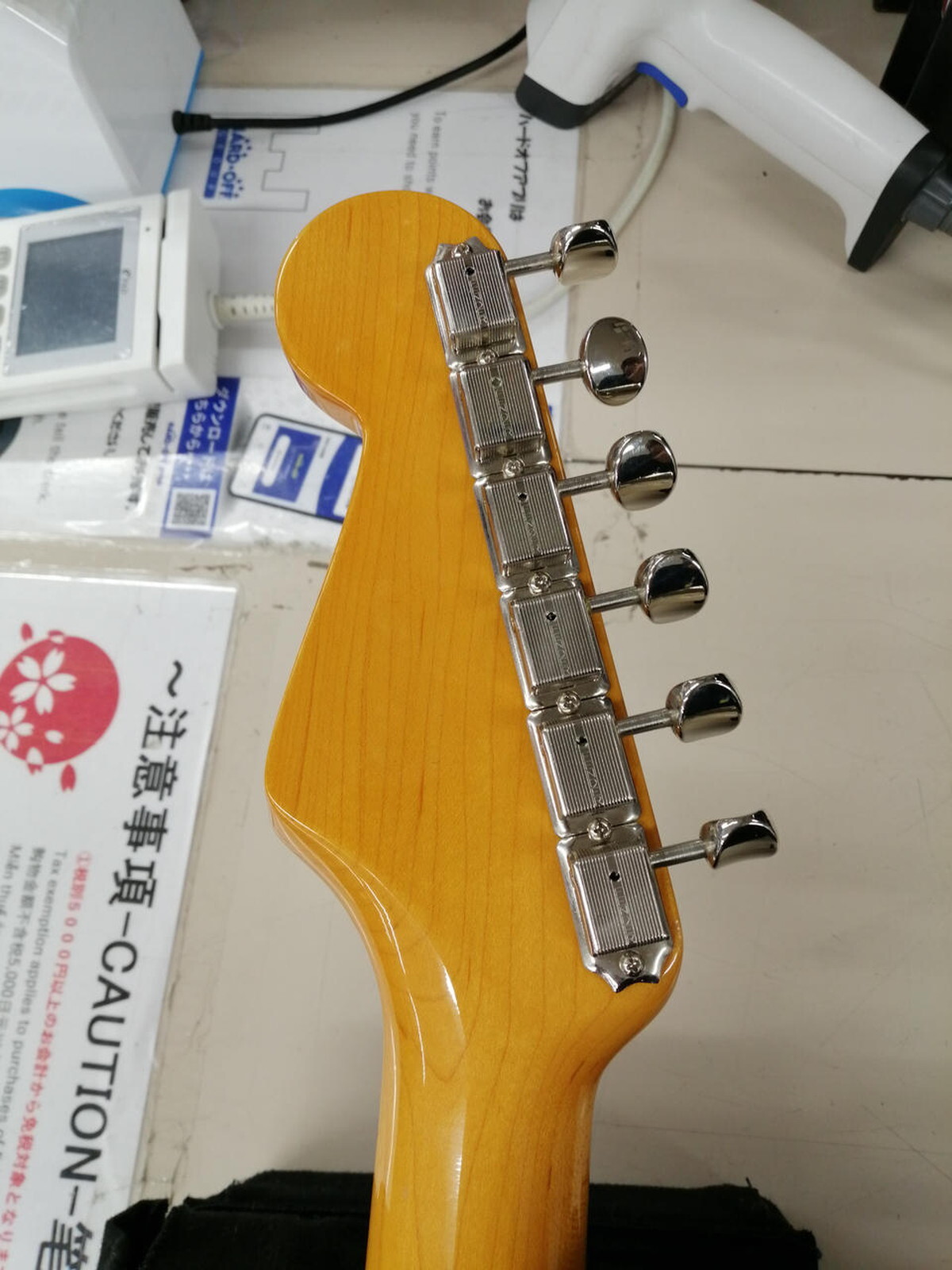FENDER ERIC JOHNSON 1954 VIRGINIA ST Used Maple neck/fingerboard w/Hard case