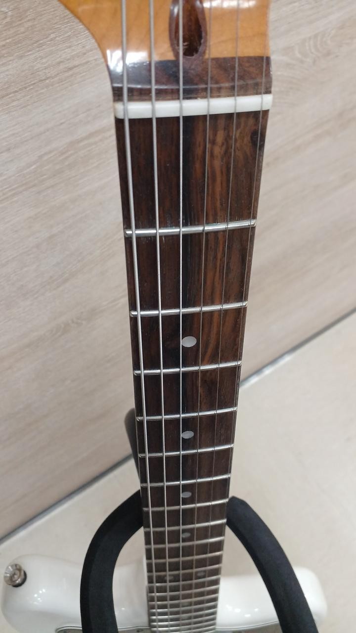 SQUIER CLASSIC VIBE 60s JM Electric Guitar