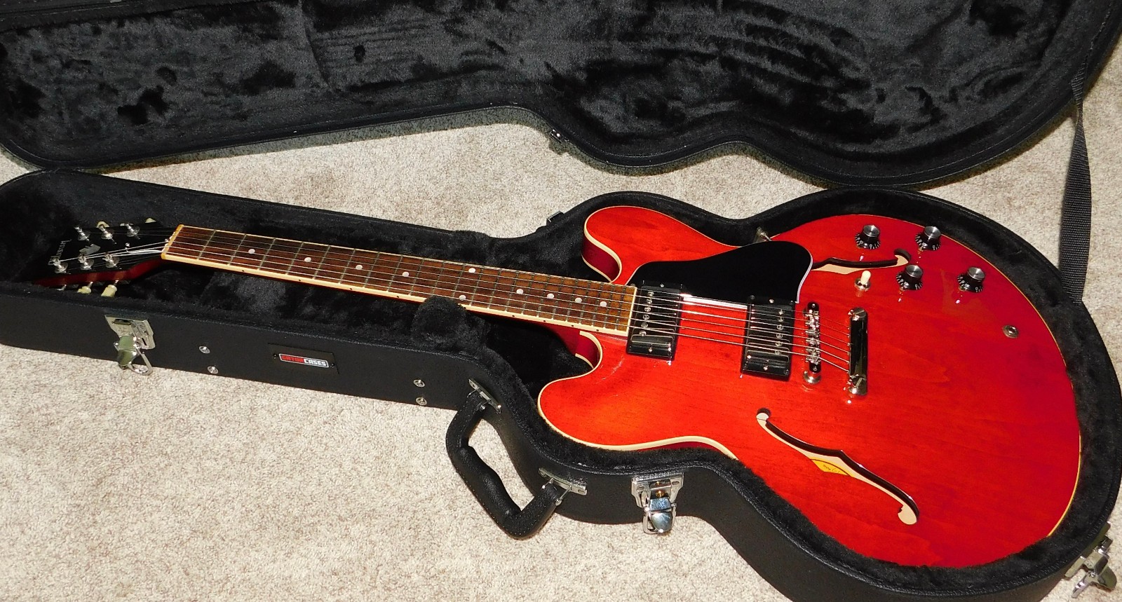 Gibson ES-335 Semi-Hollow Electric Guitar Sixties Cherry 2021