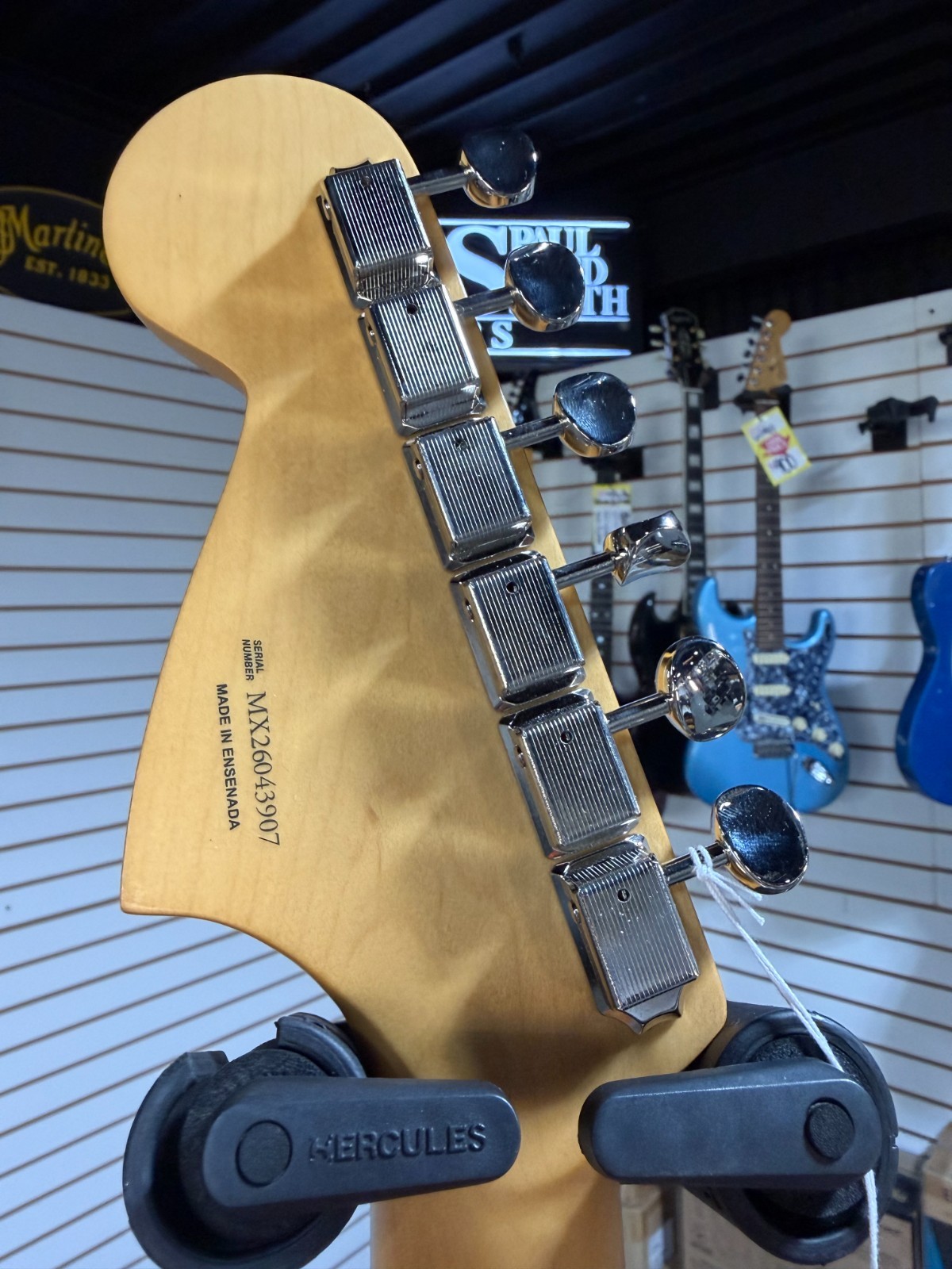 Fender Player II Jaguar – Coral Red & PLEK*D #907