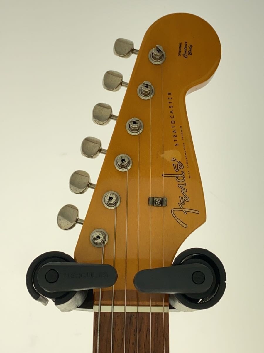 Electric Guitar Fender Japan ST62-70TX 1999-2002 3TS SSS 3-Tone Sunburst