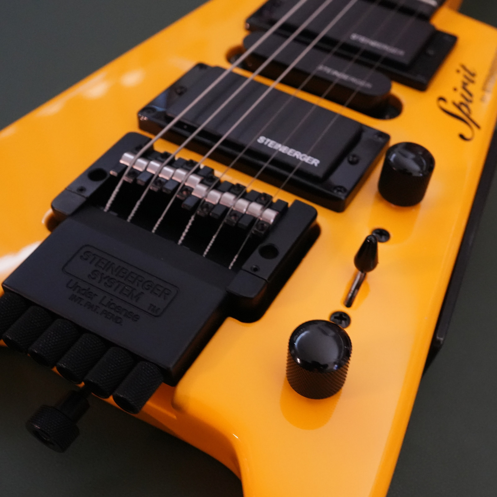 STEINBERGER Spirit GT-PRO Deluxe Hot Rod Yellow Headless HB-SC-HB ElectricGuitar