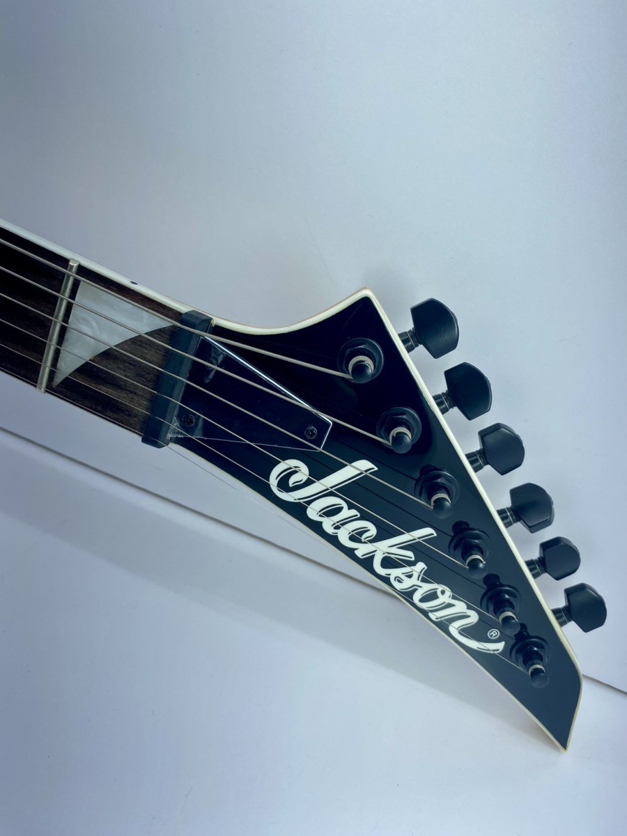 Jackson JS Series Dinky Arch Top JS22 DKA Metallic Blue (WMP020204)
