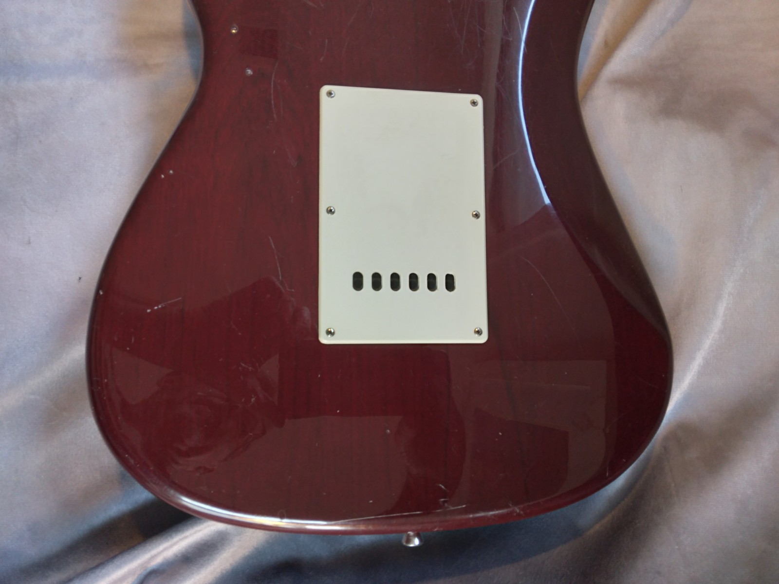 Axl Johnson Stratocaster Clone Electric Guitar Transparent Cherry Finish