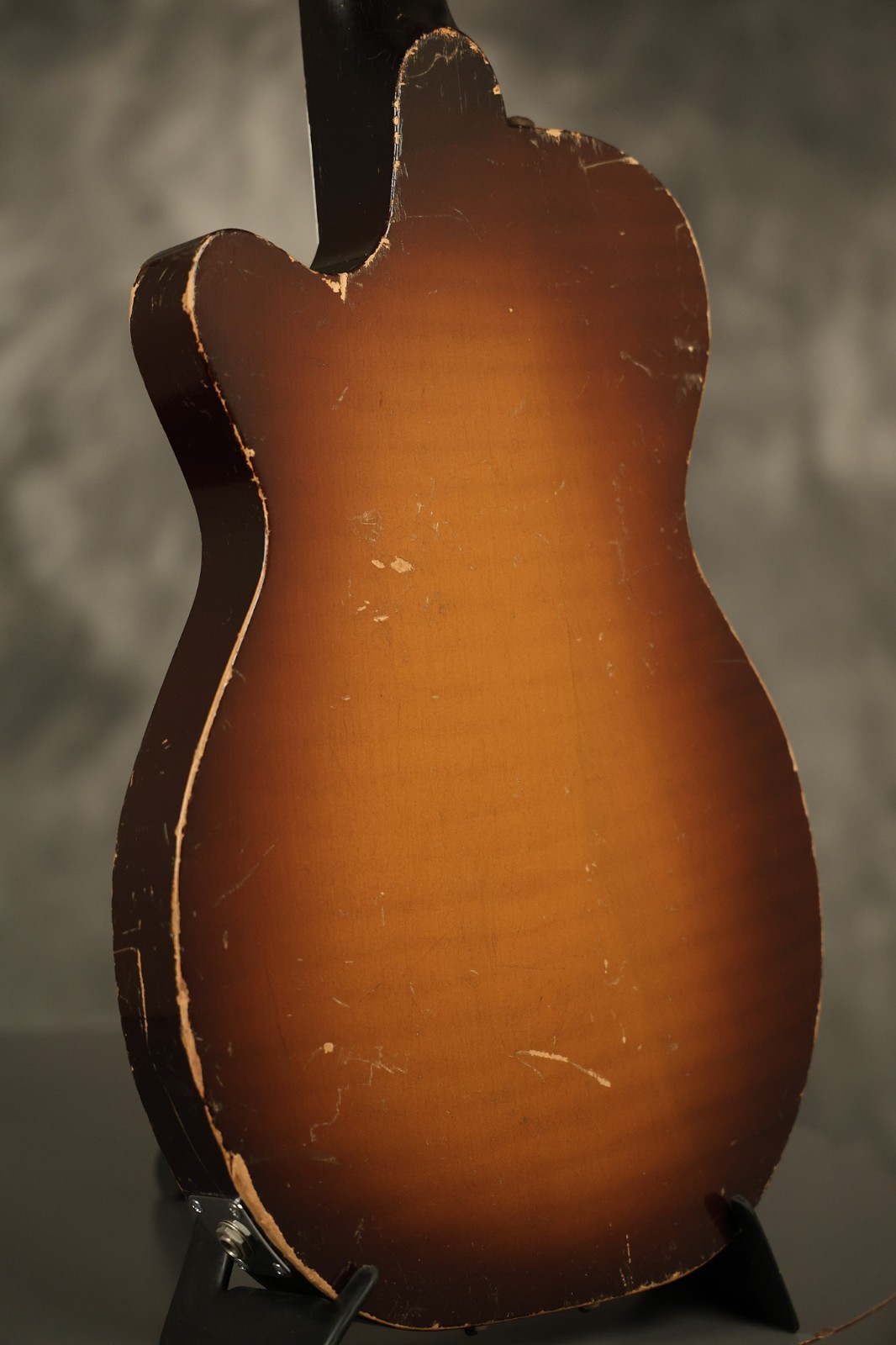 early 1950’s Kay K-125 thru-neck