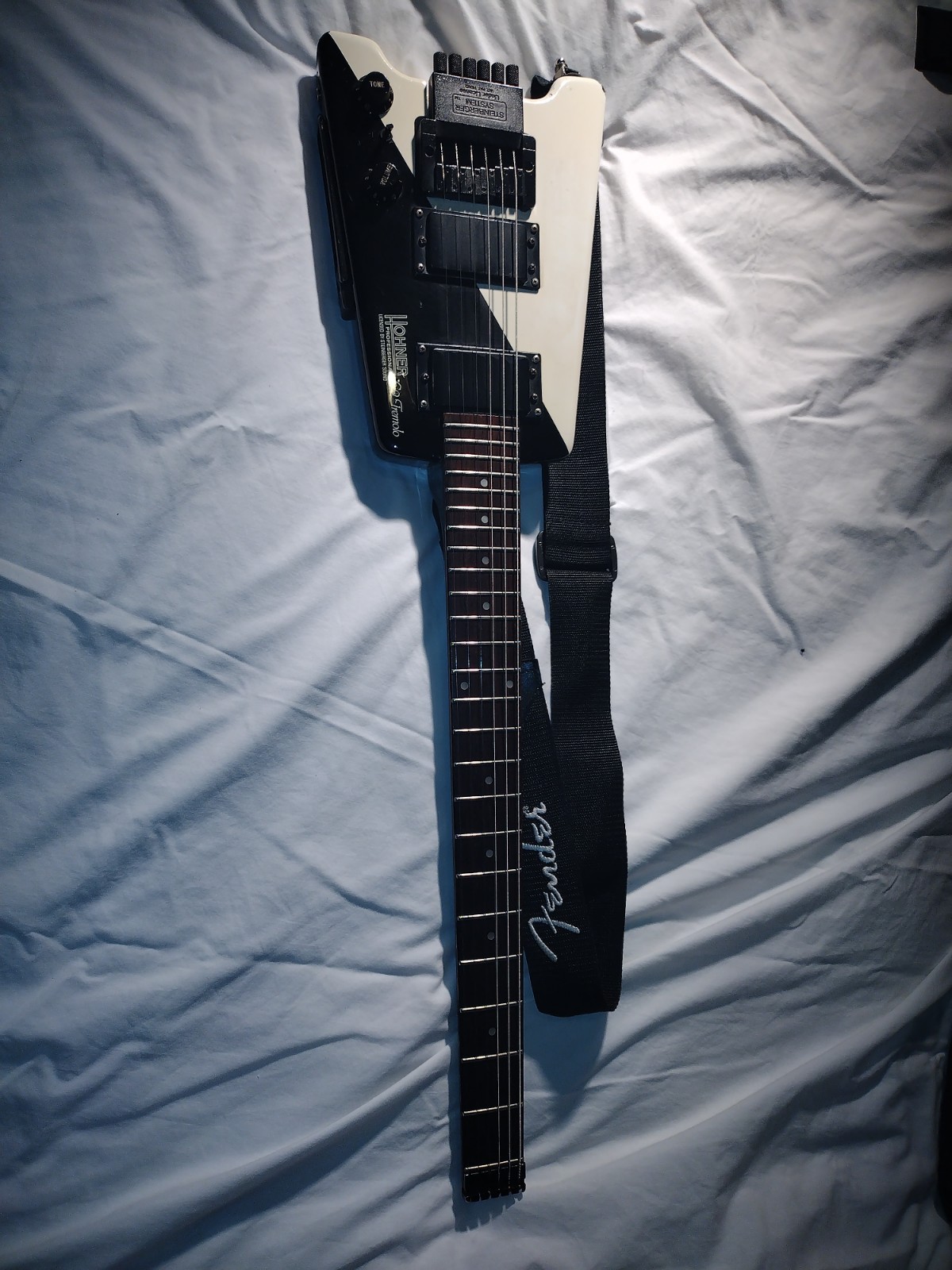 Ultra Rare Hohner Black and White Steinburg G2 Tremolo Electric Guitar