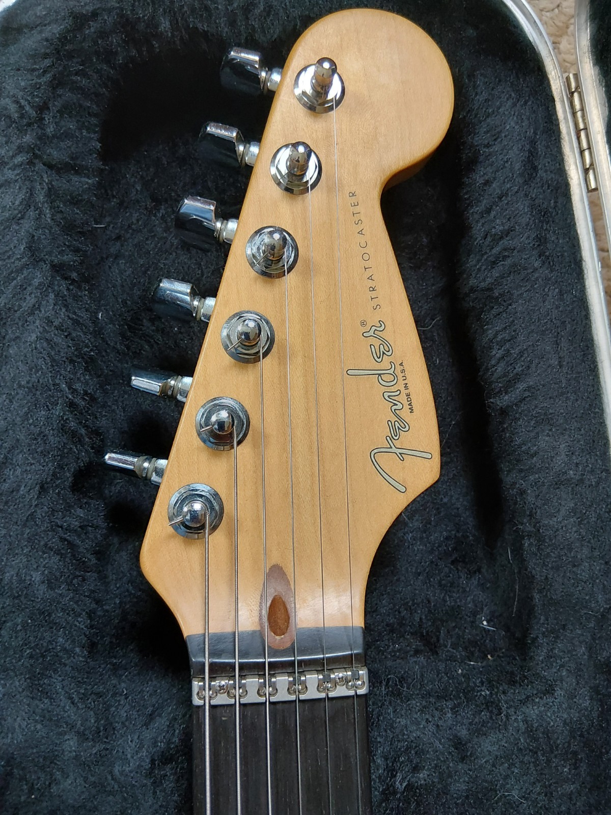 1997 Fender Stratocaster Ultra Crimson Quilted Maple Lace Sensors Schallers