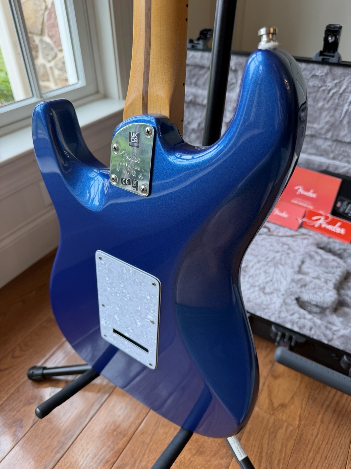 2022 Fender American Ultra Stratocaster Maple Fretboard – Cobra Blue