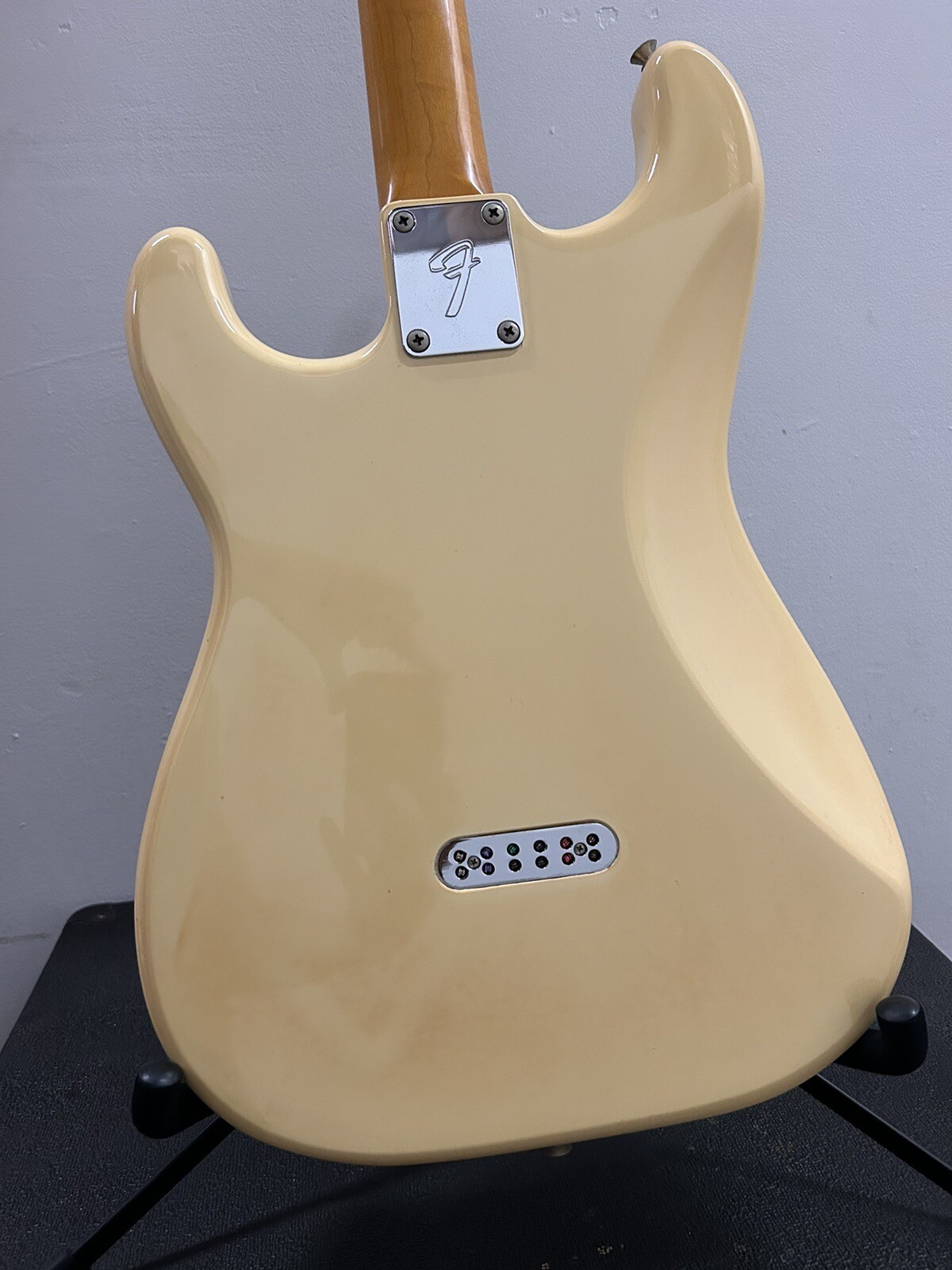 1990 Fender Japan Stratocaster XII 12-String Electric Guitar Olympic White
