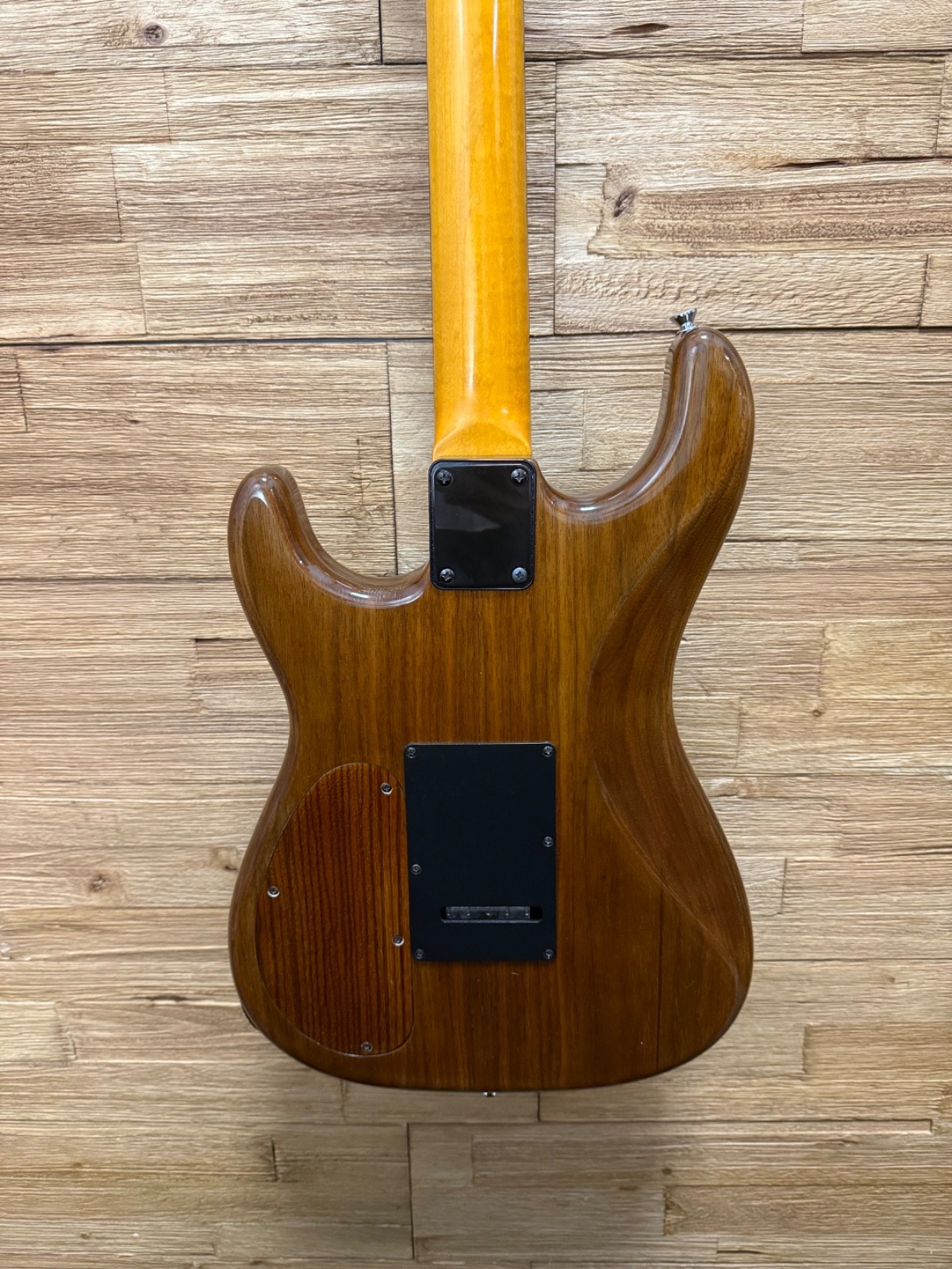 Warmoth Parts Strat Style Walnut HSH Guitar 1990’s Floyd Rose SD pickups w/HC