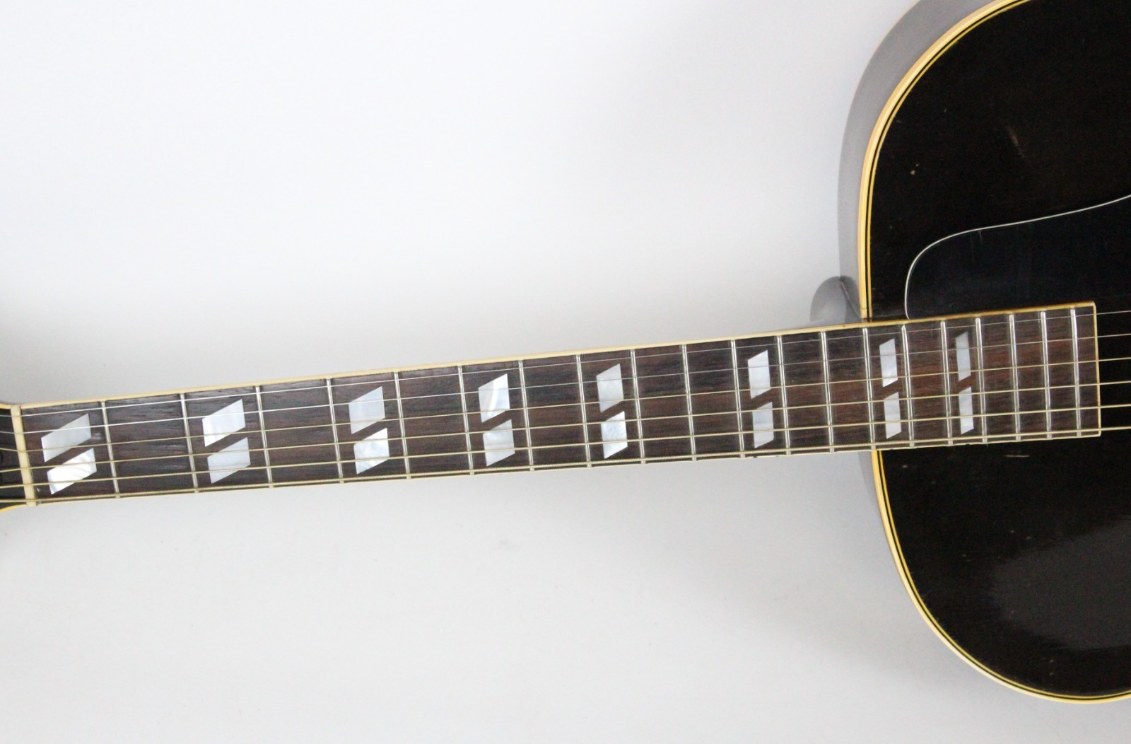 1946 Gibson L-7 Archtop Sunburst Carved Spruce Maple Back USA Vintage