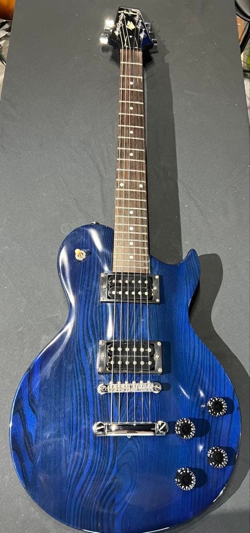 Aria pro II PE40 see-through blue 90 Safe packing!