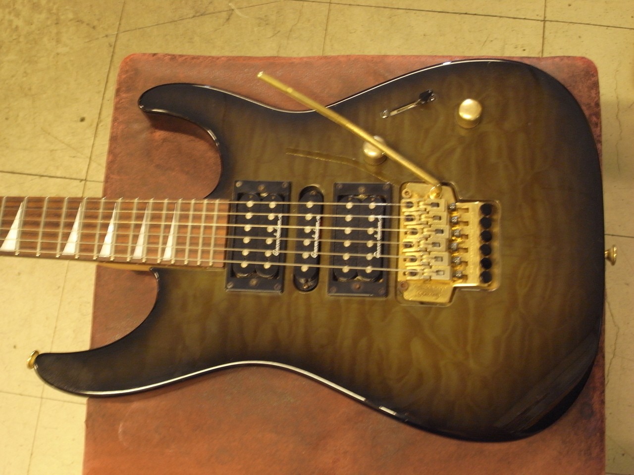 Grover Jackson DK, A60 (1999) (no260530)