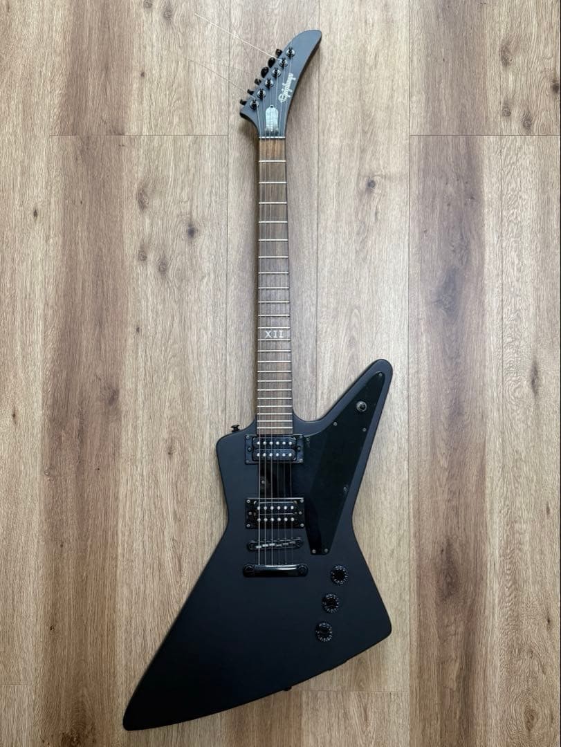 Epiphone 1958 Goth Explorer Black