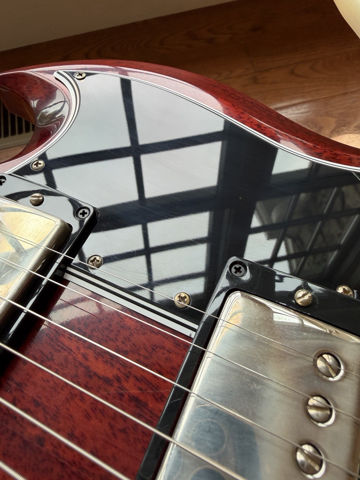 2026 Gibson Custom Shop ‘64 SG Maestro Vibrola VOS – Cherry Red