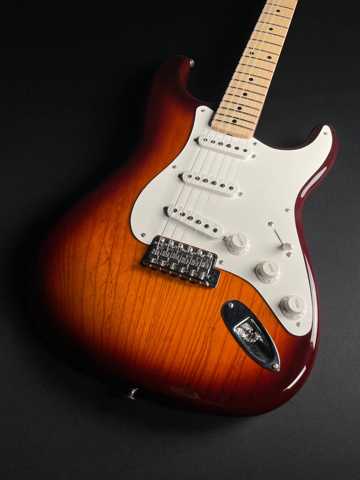 Fender Custom Shop ’58 C/R Strat, Time Capsule – Aged Violin Burst (2025)