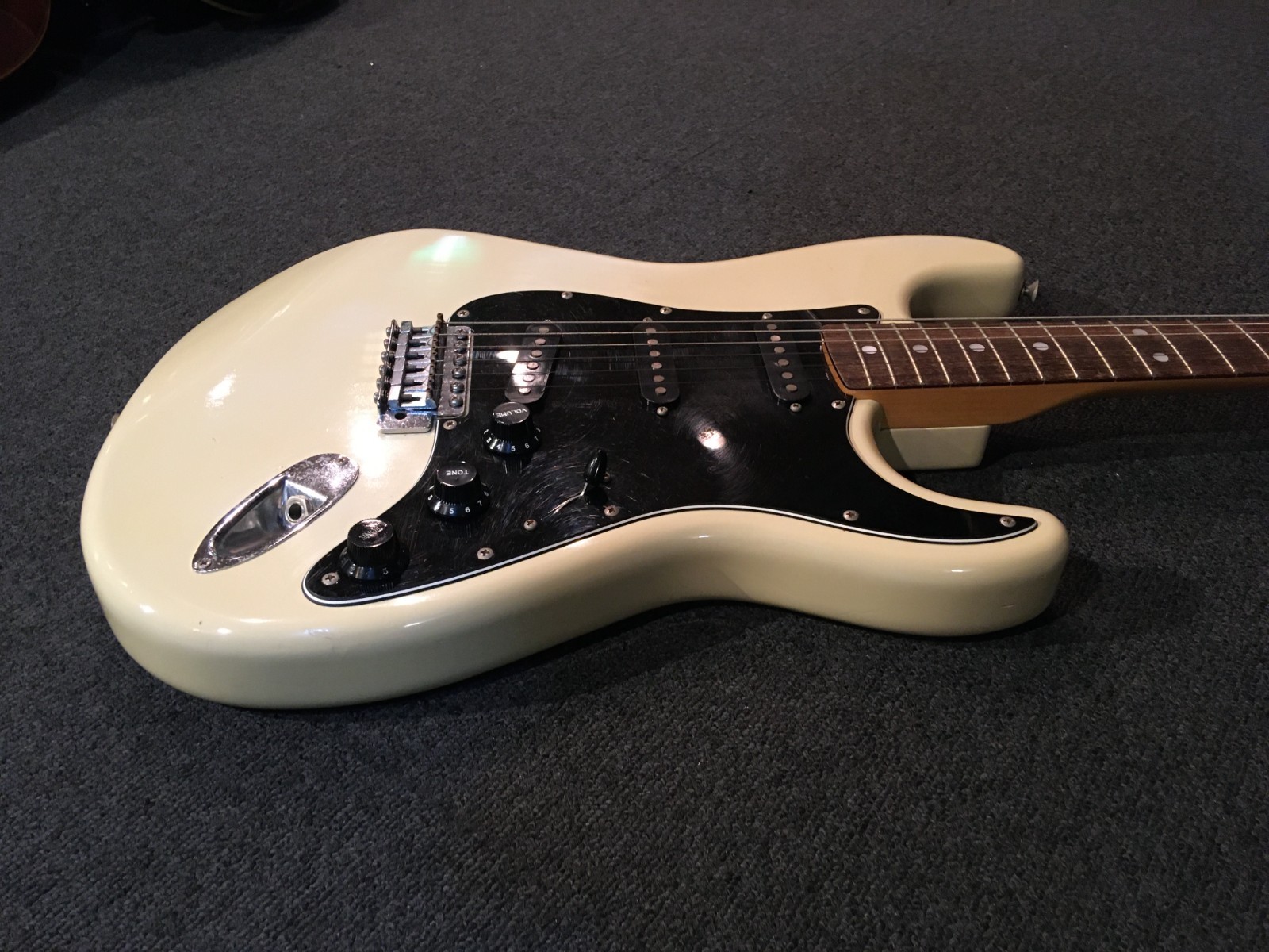 No.077722 TOKAI SS-36 WHT/R JAPAN VINTAGE Very good condition