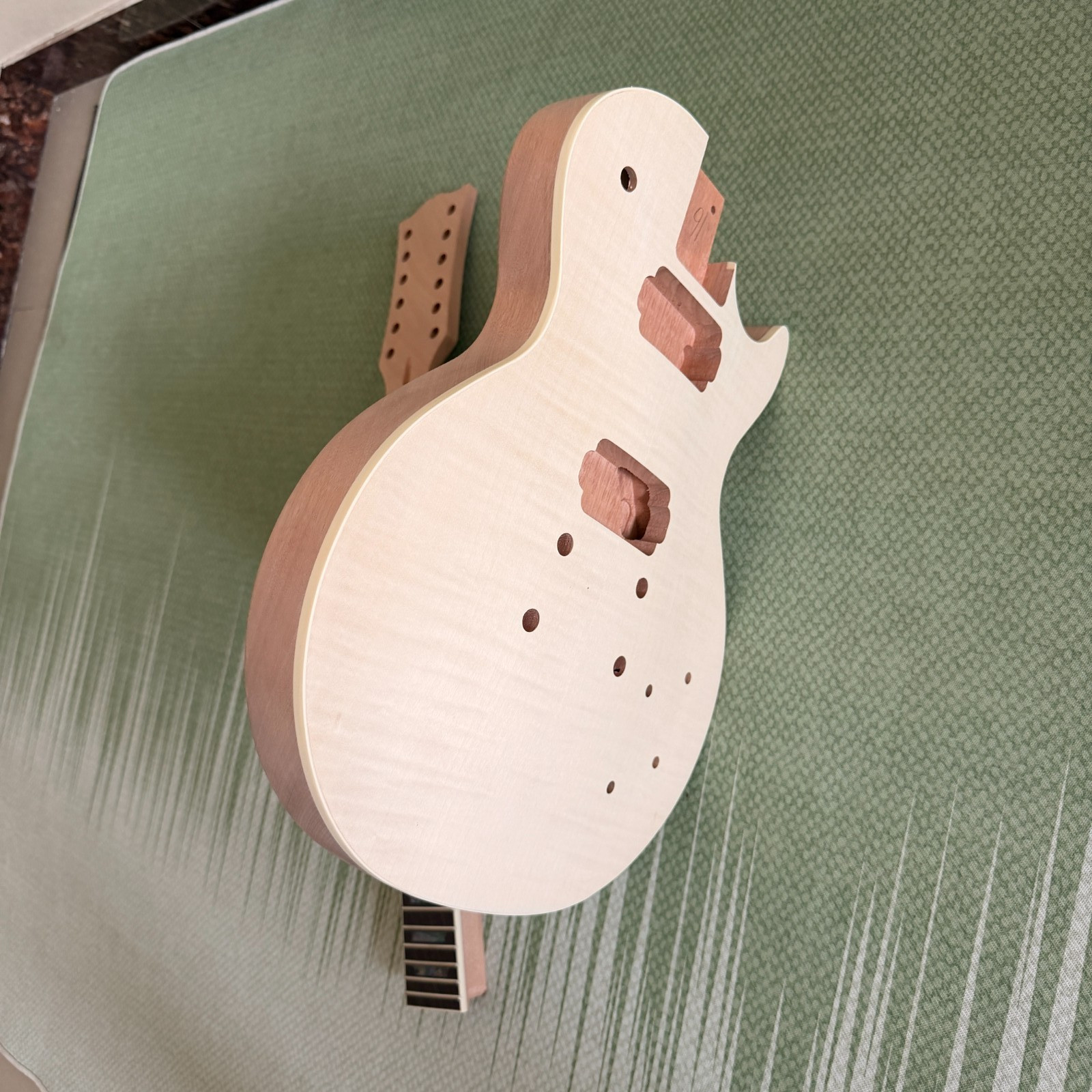 Unfinished 12 string L P DIY Electric Guitar Kit Flame Maple Top CR part bolt-on
