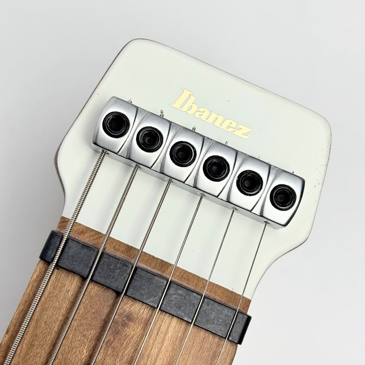 Ibanez ICHI10 Ichika Nito Signature Vintage White Matte Weight:2.22kg