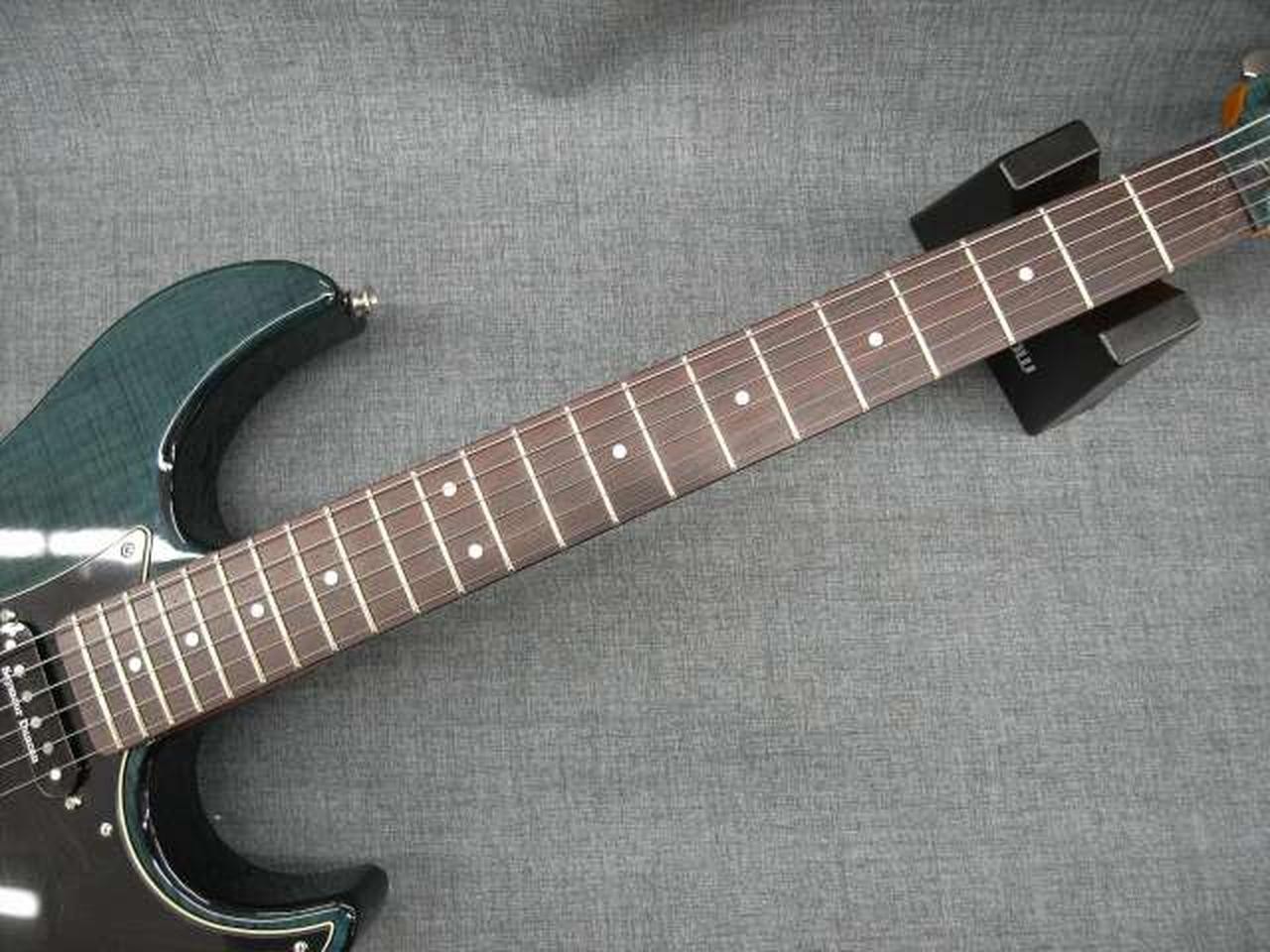 YAMAHA PAC612VIIFM Stratocaster-type Electric Guitar-01