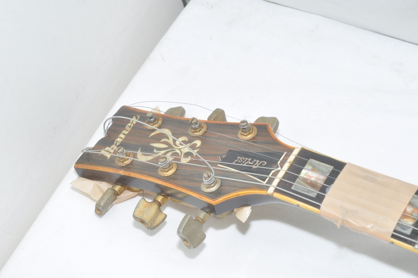 Ibanez Artist Series AR-305 AV 1980s Japan Vintage Electric Guitar RefNo 6792