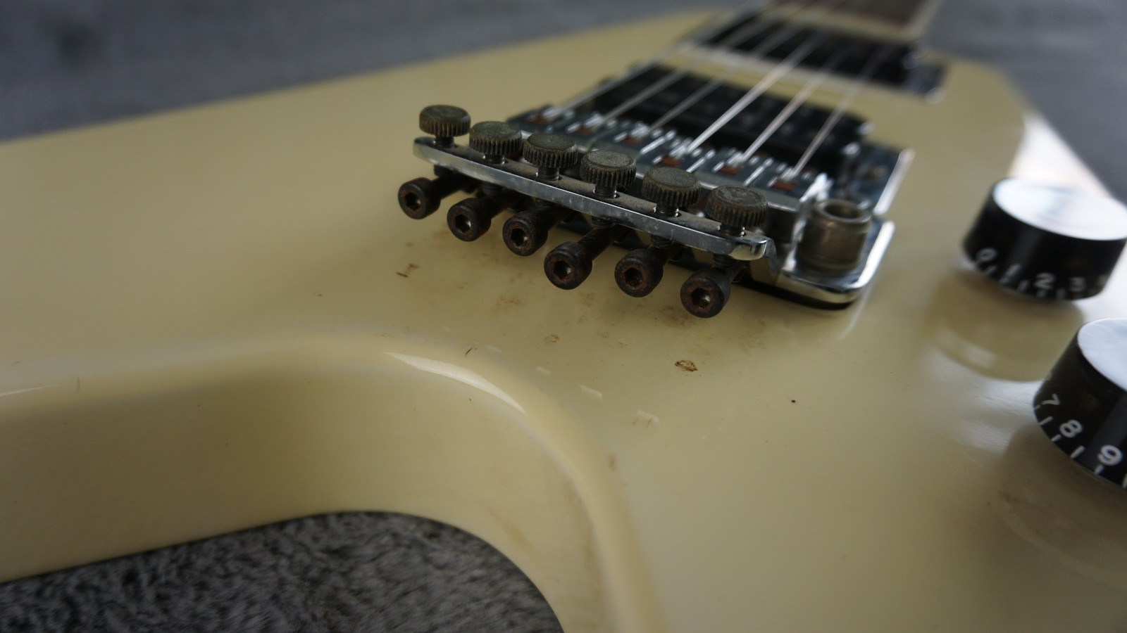Fernandes/Burny BSV-70 The Function Flying V Short Scale