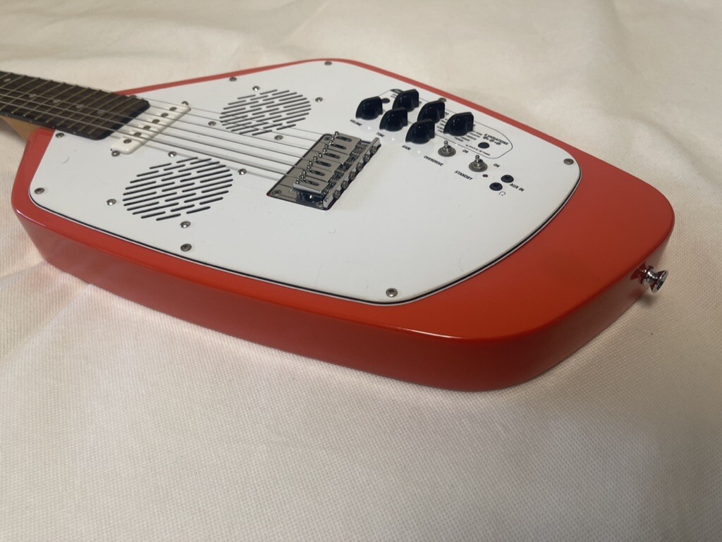 VOX APACHE-2 Phantom Guitar Salmon Red Built-in Speaker Battery Drive