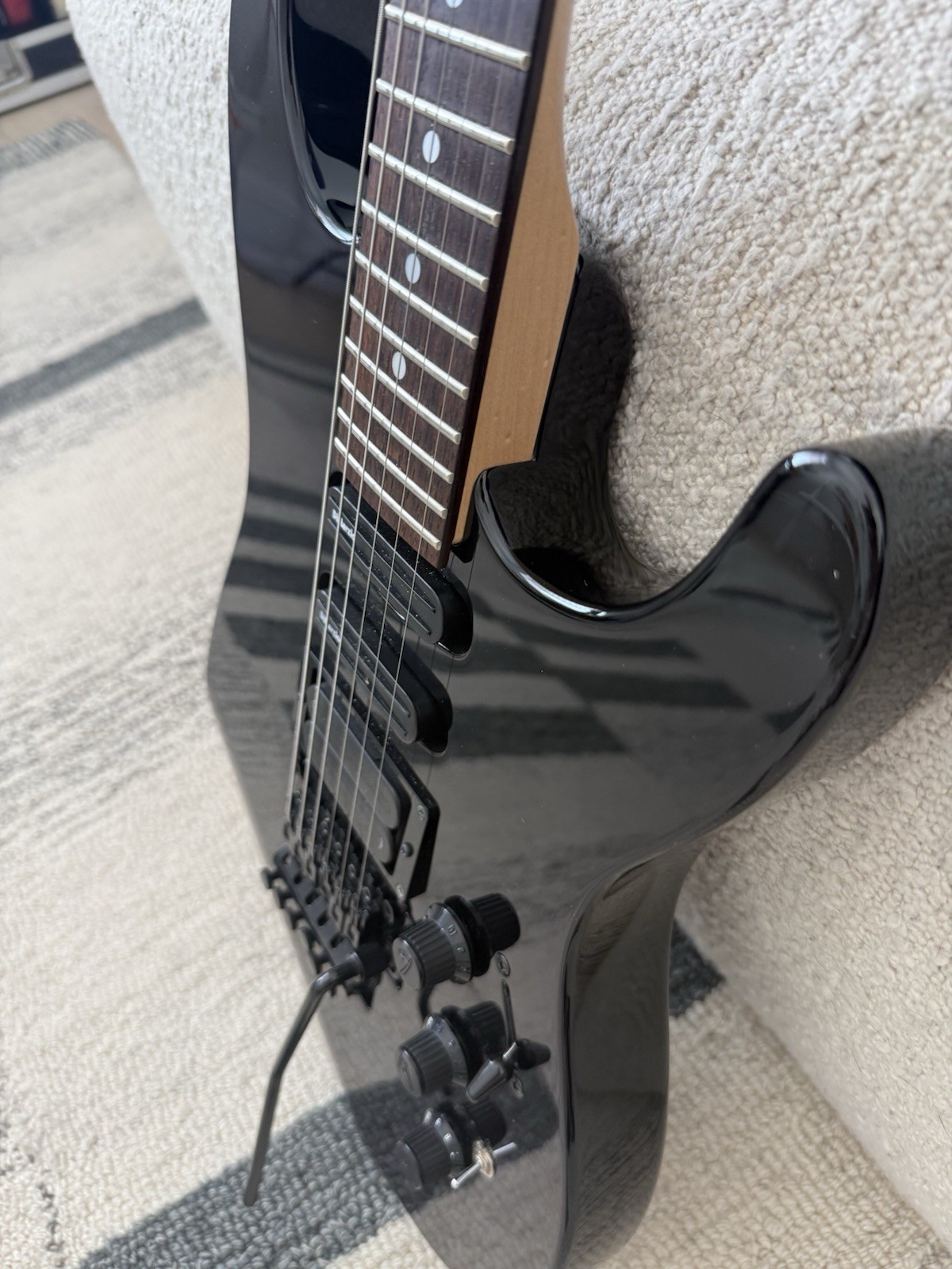 Rare MIJ Fender Strat by Fender 24-Fret HSS Floyd Rose Black w/ Gig Bag